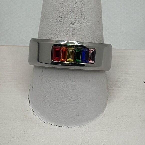 NWOT Size 6 Titanium band with rainbow flag stones - Picture 1 of 5